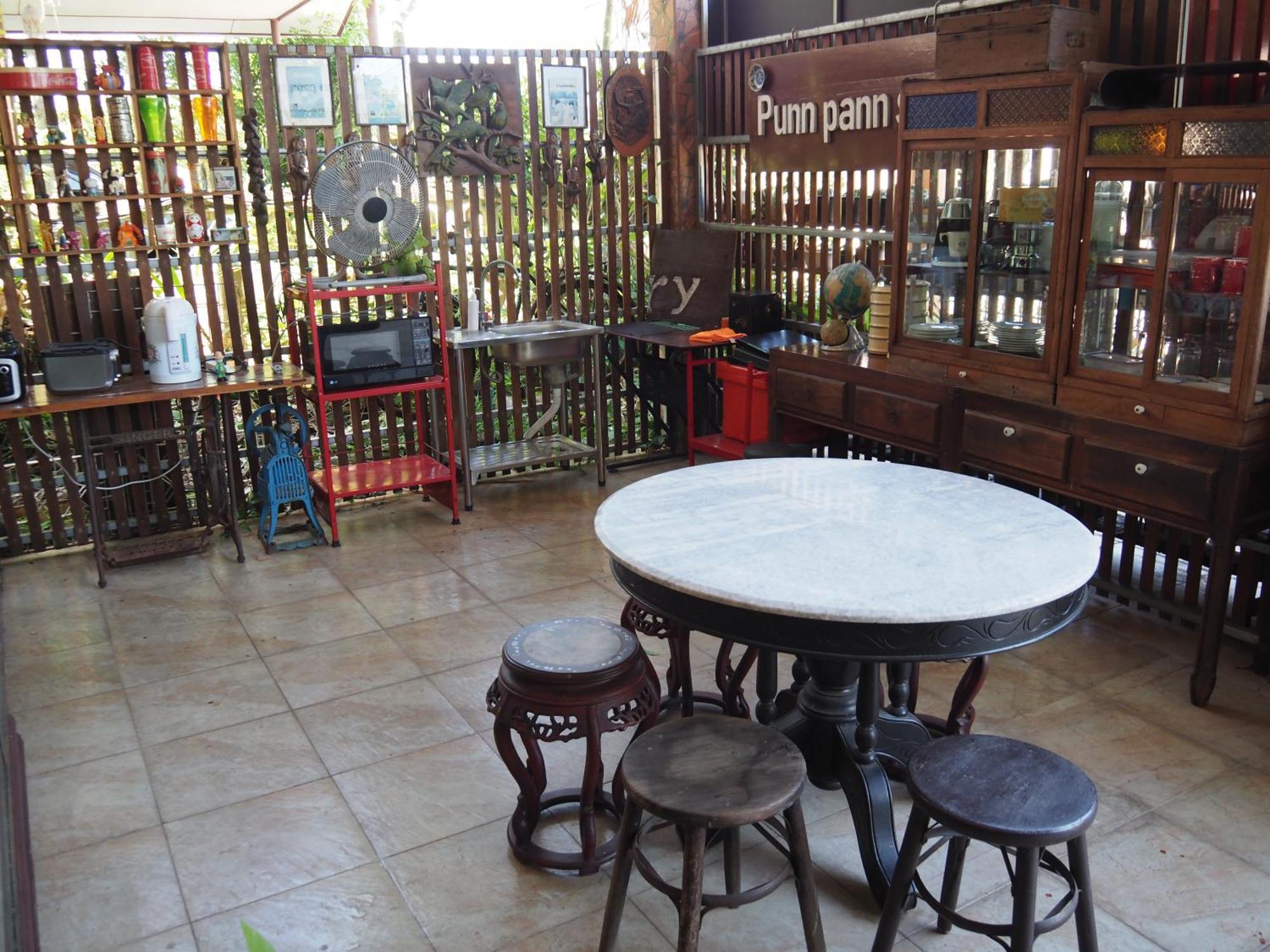 Punnpannsuk Hostel Trat Kültér fotó