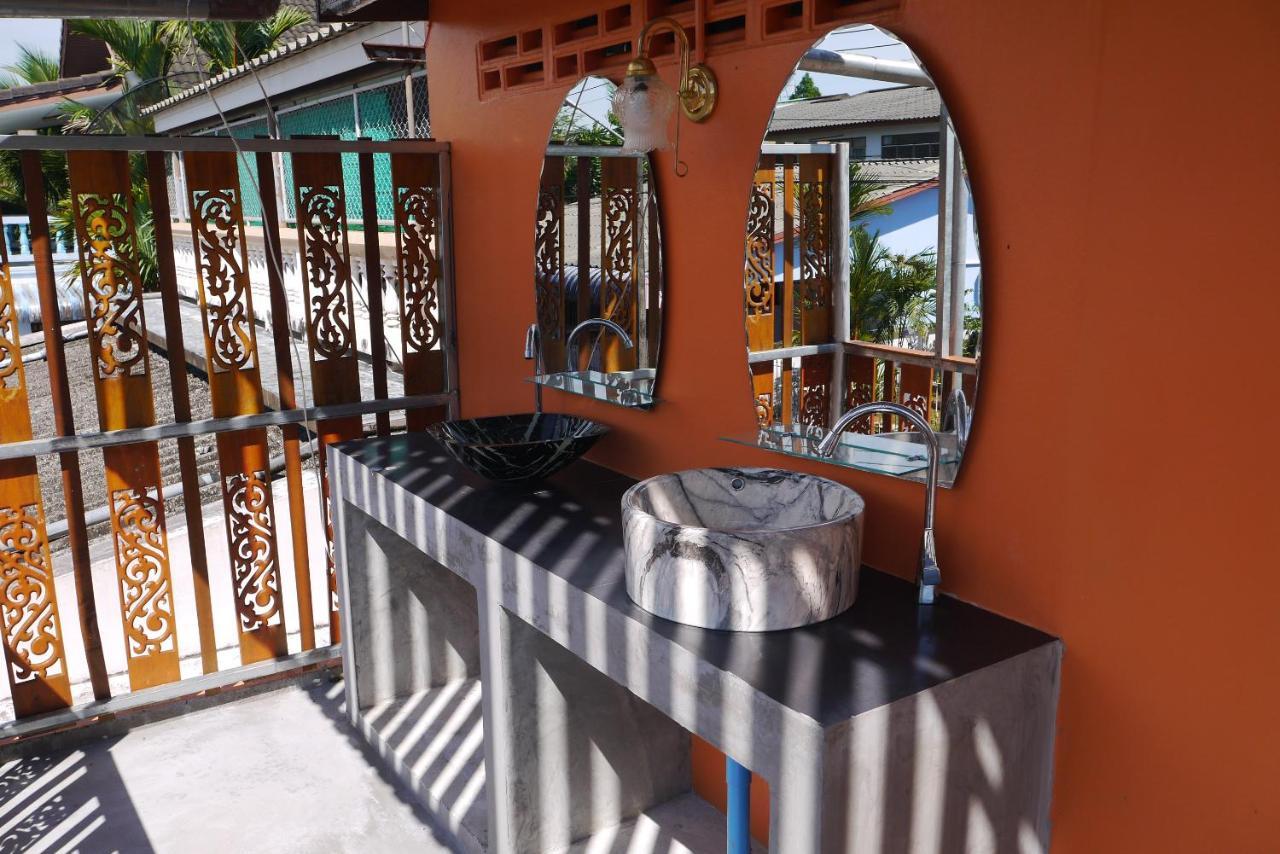 Punnpannsuk Hostel Trat Kültér fotó