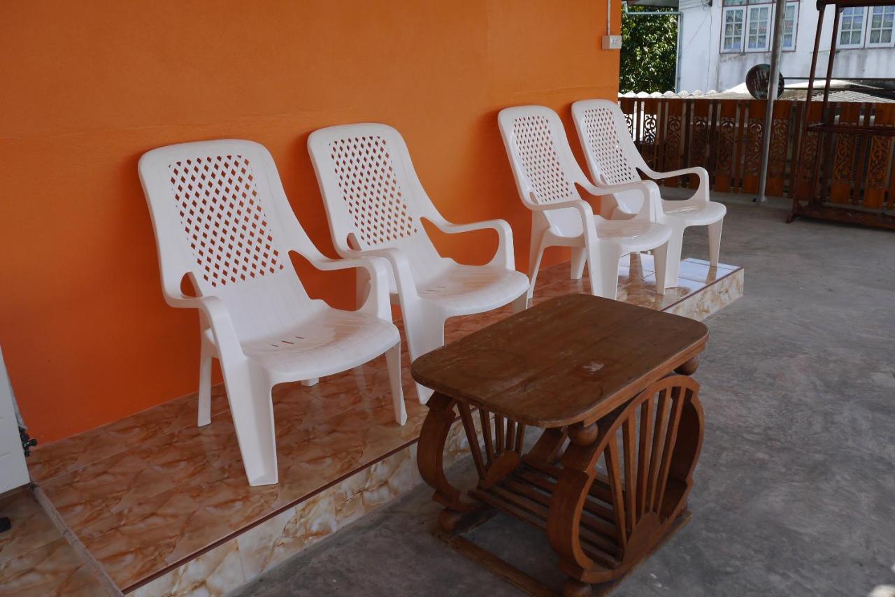 Punnpannsuk Hostel Trat Kültér fotó