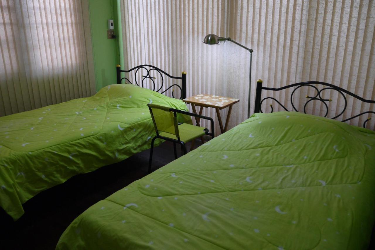 Punnpannsuk Hostel Trat Kültér fotó
